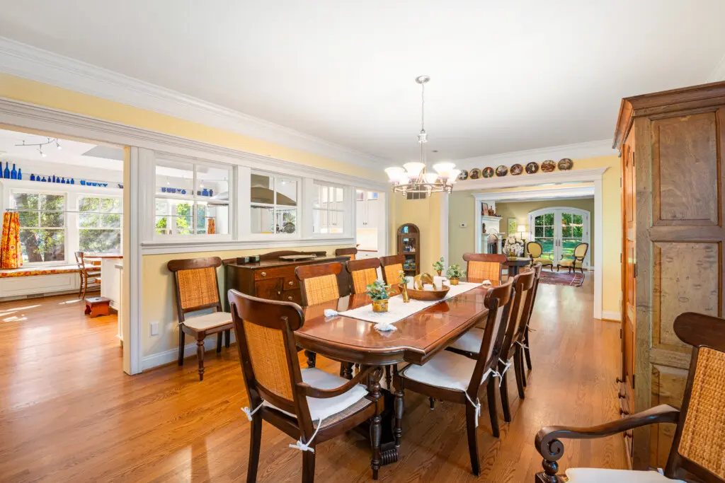 8830 Old Courthouse Road Dining Room 3