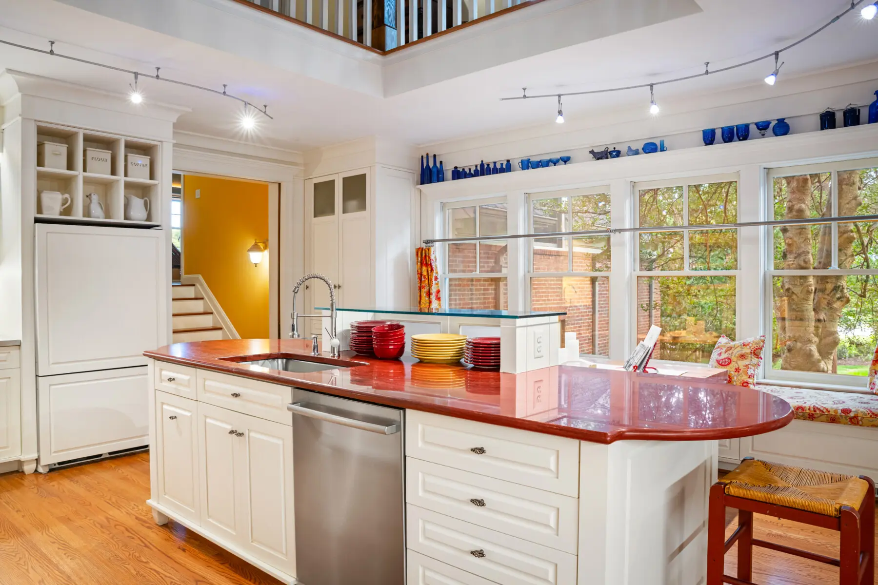 8830 Old Courthouse Road Kitchen 8