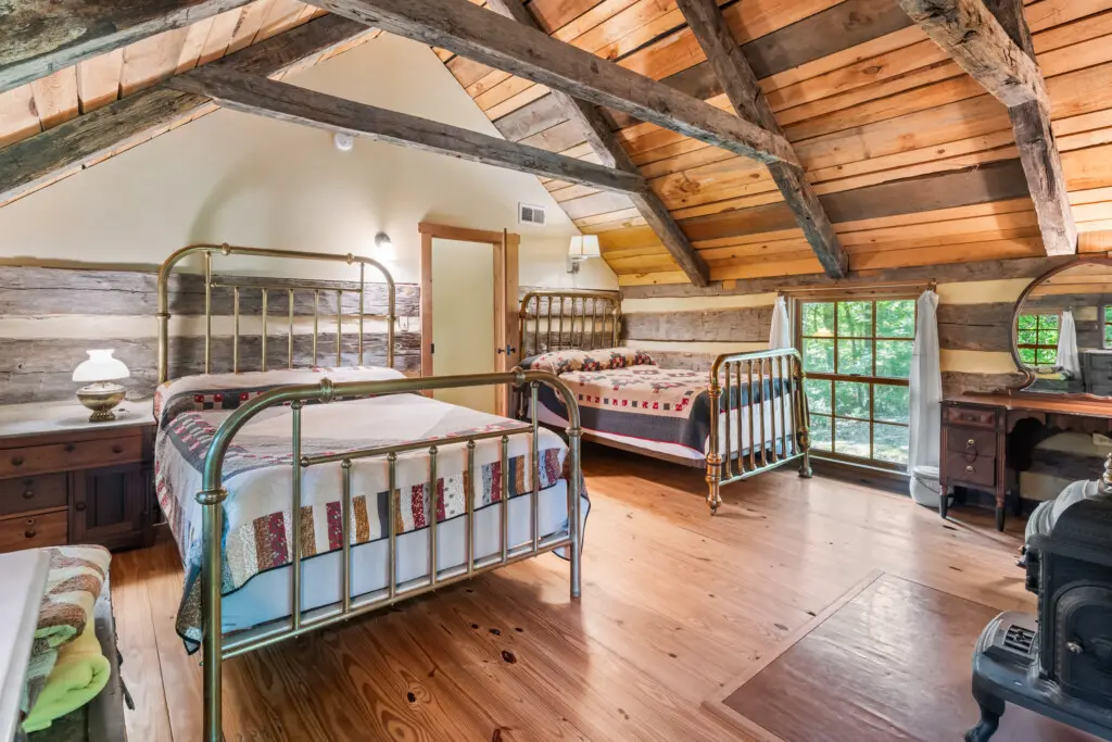 6950 Heards Mountain Road Bedroom #2 2