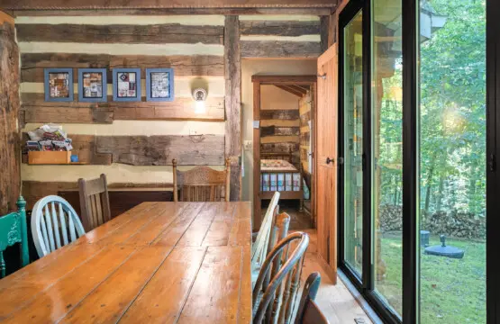 6950 Heards Mountain Road Dining Room 6