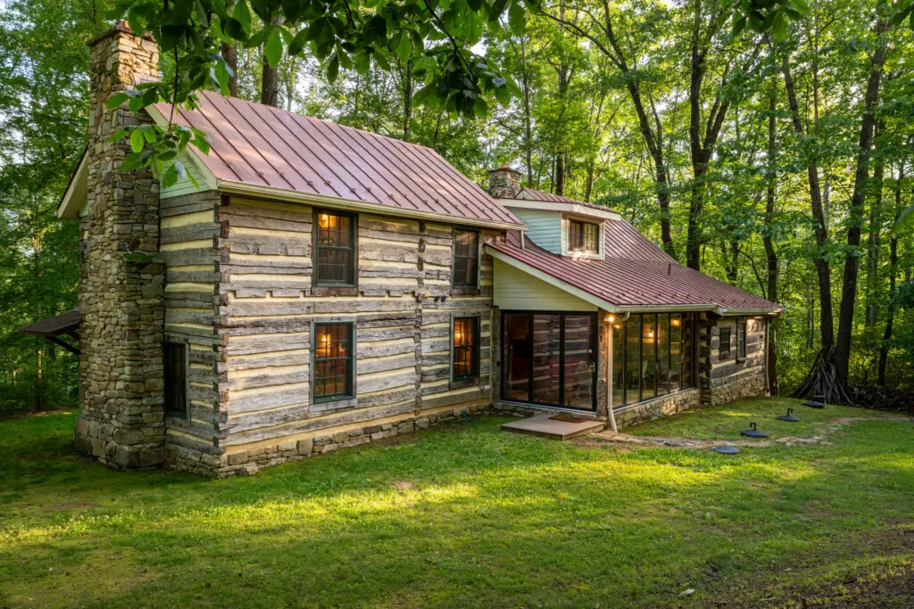 6950 Heards Mountain Road Front 3