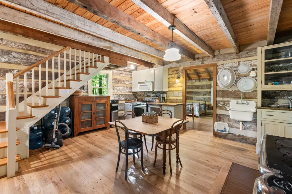 6950 Heards Mountain Road Kitchen 2