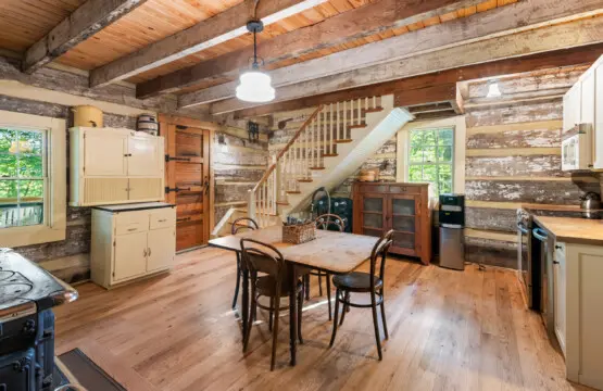 6950 Heards Mountain Road Kitchen 3