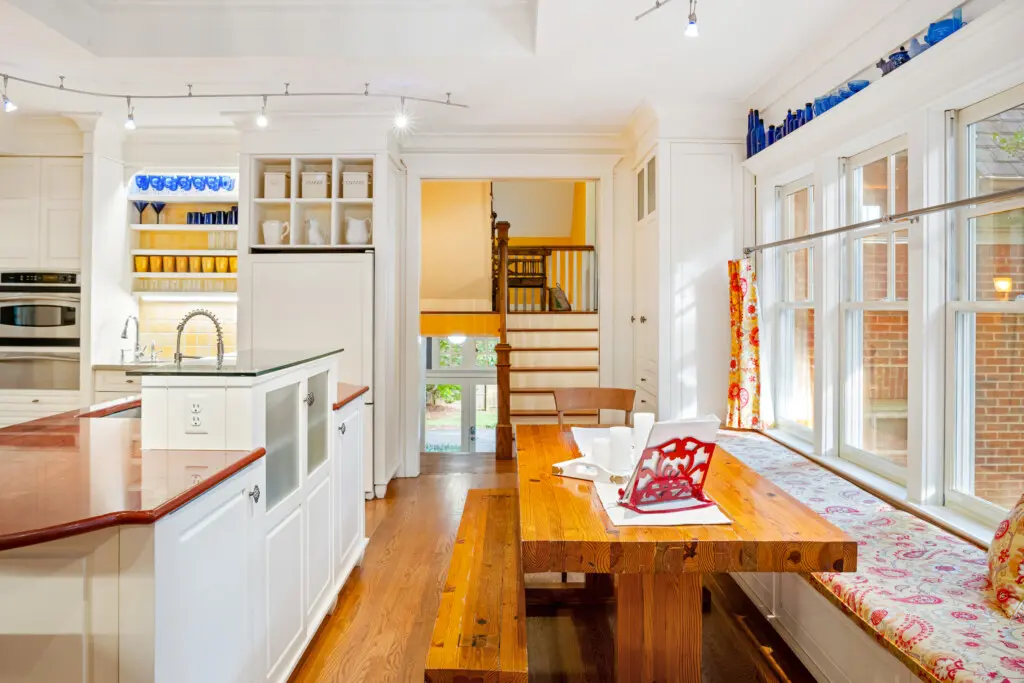 8830 Old Courthouse Road Kitchen 6