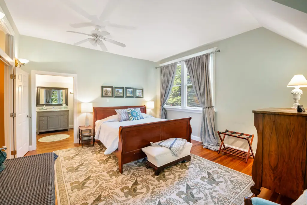 8830 Old Courthouse Road Primary Bedroom #1