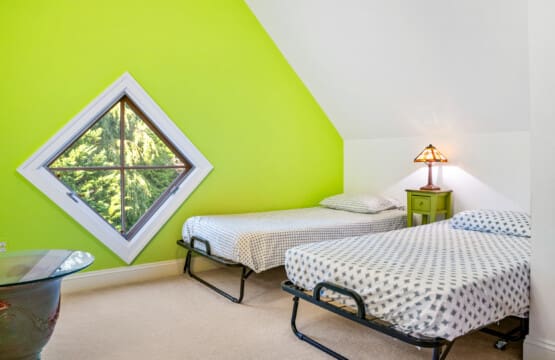 8830 Old Courthouse Road Auxillary Room 2