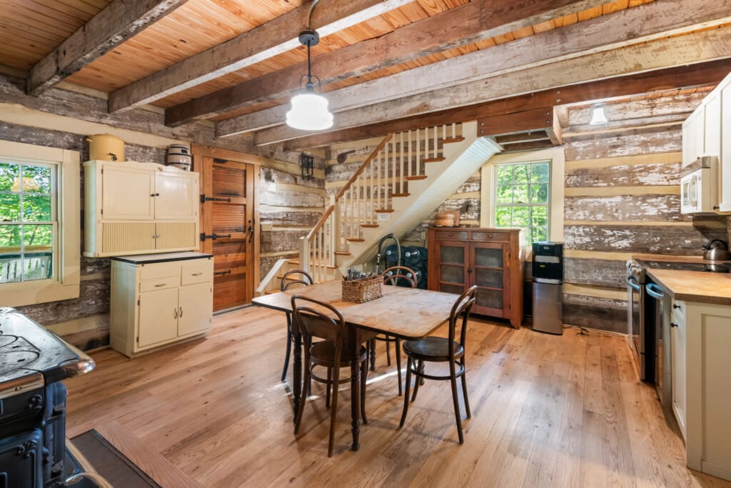 6950 Heards Mountain Road Kitchen 3