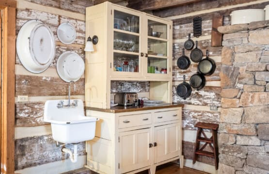 6950 Heards Mountain Road Kitchen 8
