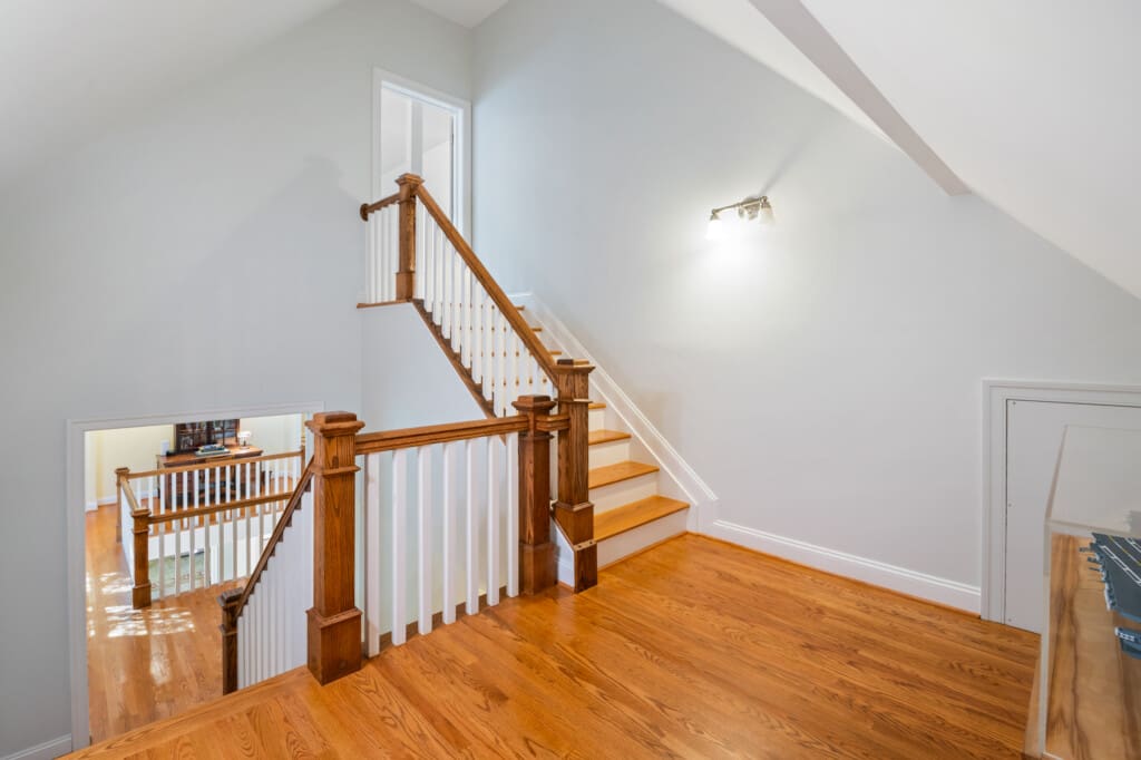 8830 Old Courthouse Road 4th Floor Hallway