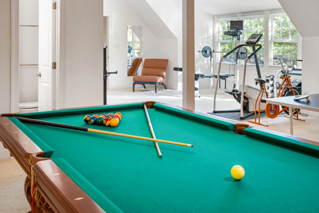 8830 Old Courthouse Road Recreation Room 12